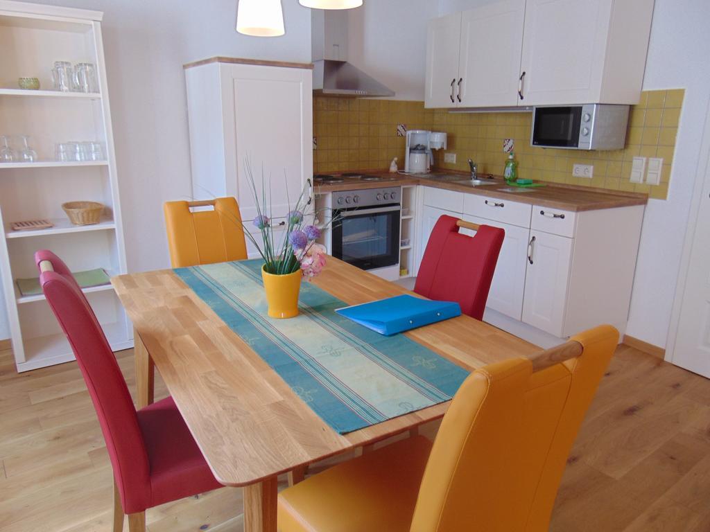 Ferienwohnung Bergblick /Moseltal Burgen  Exteriör bild